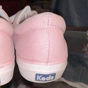 Size 8.5 Pink Keds ! Super comf pink keds cute and perfect for everyday wear!!<3